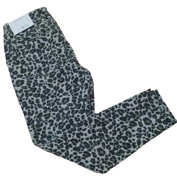LOFT~Woman Size 2/26~Gray Animal Leopard Print Curvy Skinny Jeans Pants NWT. - Picture 6 of 12